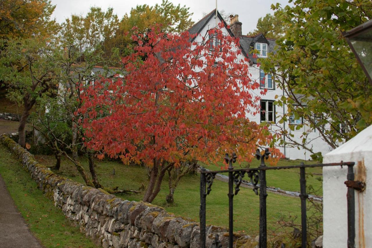 The Albannach Hotel Лохинвер Екстериор снимка