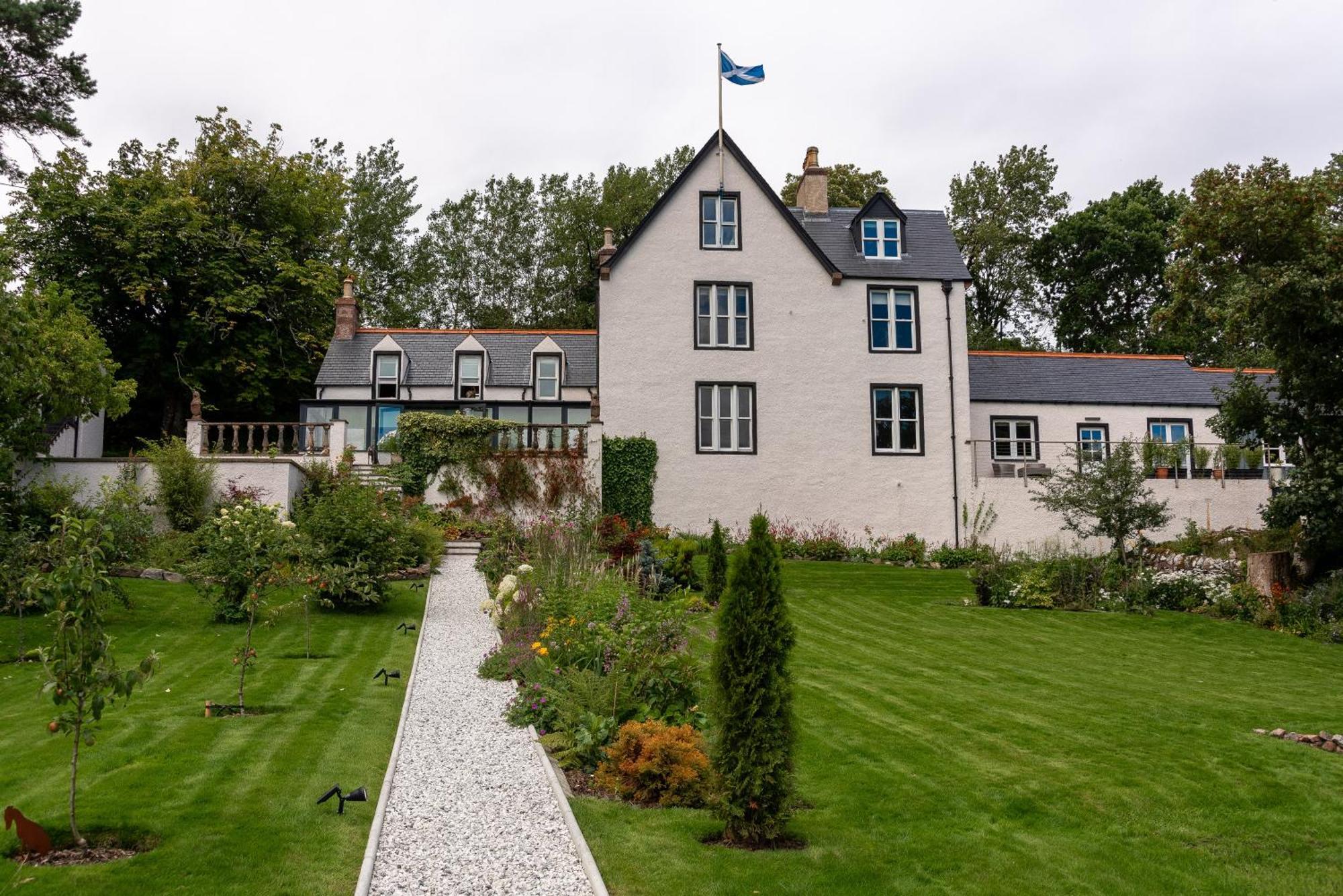 The Albannach Hotel Лохинвер Екстериор снимка